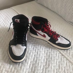 Nike Jordan 1 Retro High